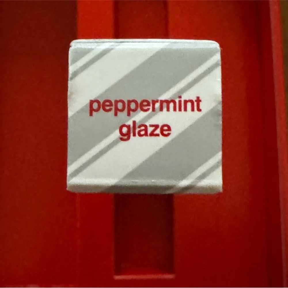 Rhode Holiday Duo Peppermint Peptide Lip Treatment & Glazing Milk NWT - Picture 4 of 6